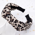 thumbnail image 4 of Diadema con estampado de leopardo, elegante diadema de ala ancha anudada para mujer, diadema de tela retro para adultos, tocado creativo, 4 of 6