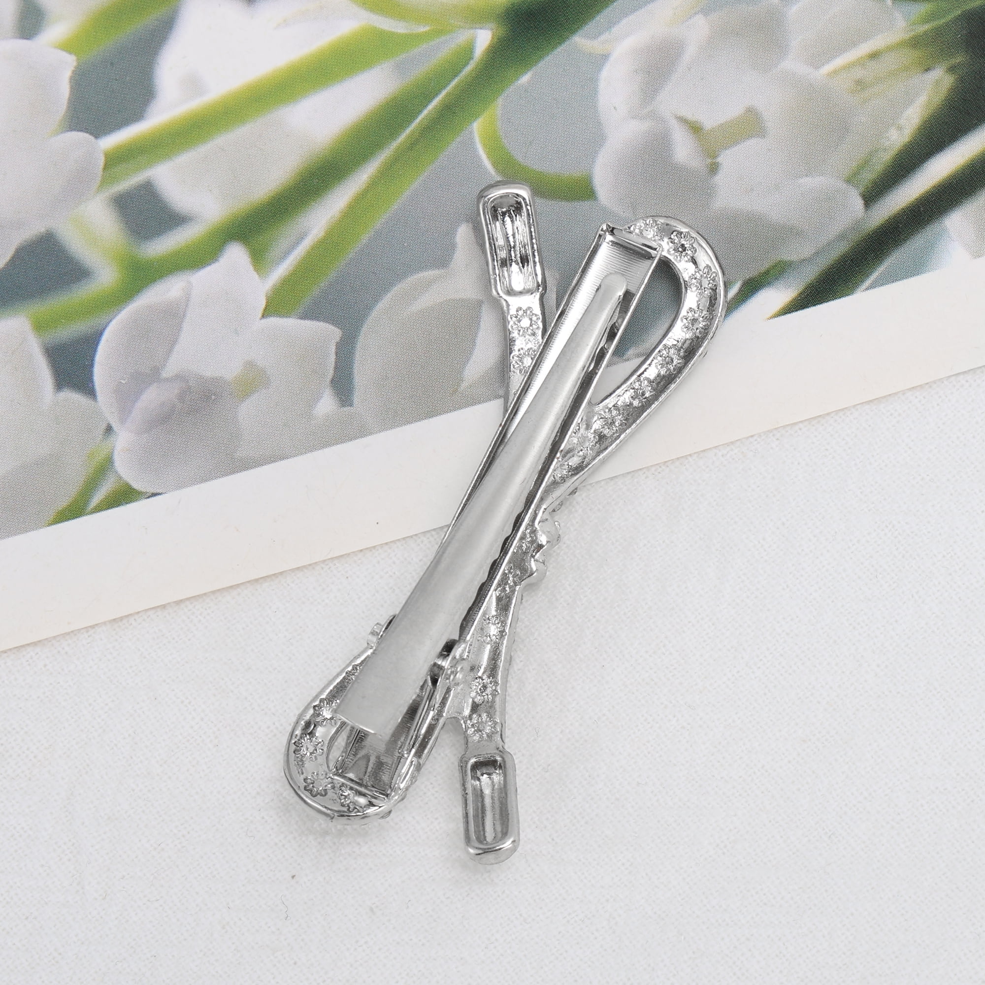 Unique Bargains Rhinestones Tie Hair Clip in Silver Tone for Any Occasion and Hairstyle
