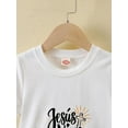 thumbnail image 4 of Camiseta gráfica de verano para niña "Jesús es el Camino". Cuello redondo informal, punto elástico en blanco con estampado vibrante. Lavable a máquina. Ideal para el día a día. Camiseta con estampado, 4 of 6