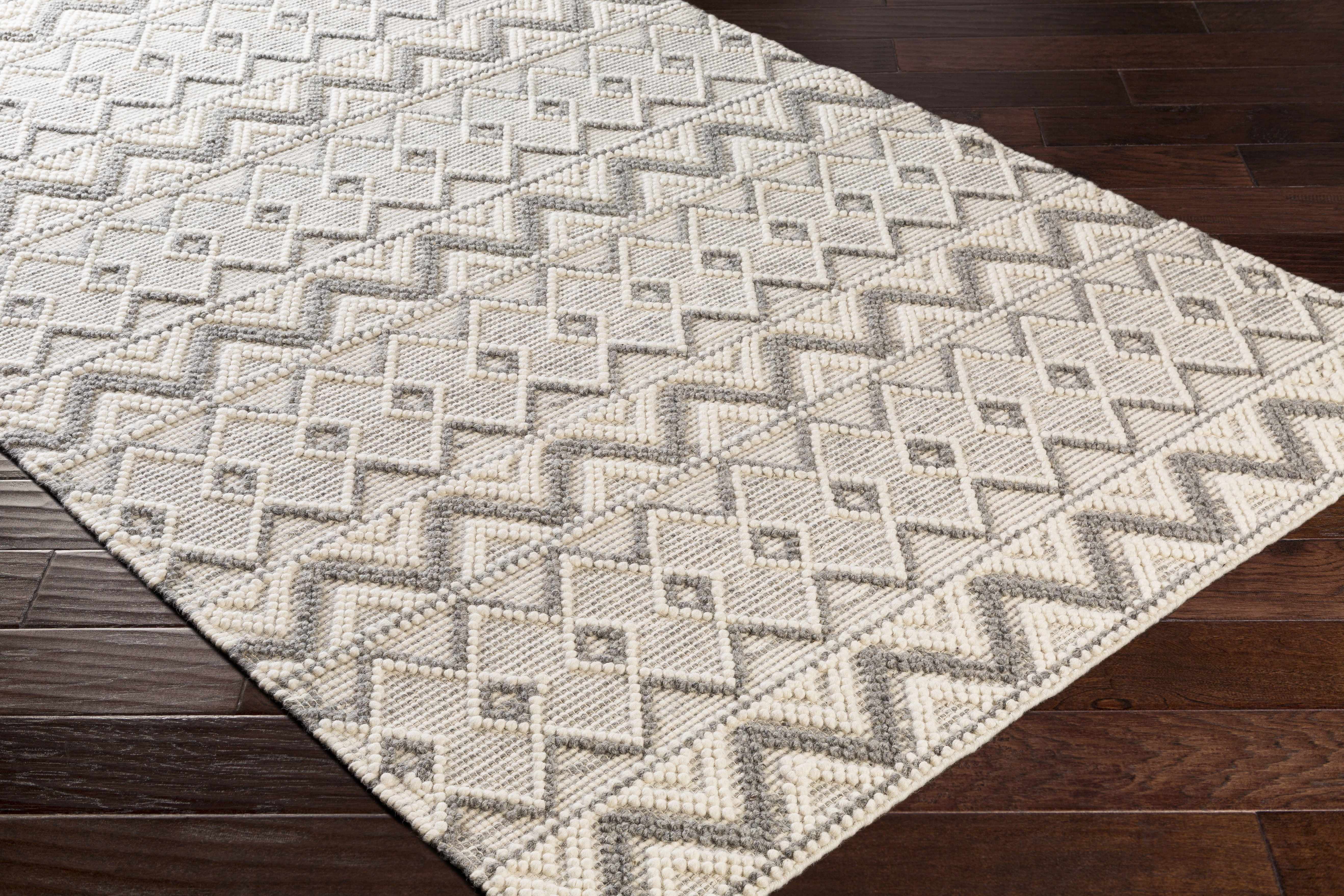 Hauteloom Antigo Boho Hand Woven Wool High Low Textured Area Rug - Farmhouse Moroccan Trellis Carpet for Living Room - Handmade Zig Zag Bubble Weave - Beige, Gray, Cream - 5' x 7'6" (5x7)