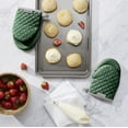 thumbnail image 2 of KitchenAid Asteroid Mini Oven Mitt 2-Pack Set, Pebbled Palm Green , 5.5"x8", 2 of 6