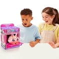thumbnail image 3 of Horno para hornear COOKEEZ MAKERY Cinnamon Treats con juguete de peluche, 3 of 7