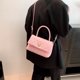 thumbnail image 3 of Pequeño bolso de mano de diseño exclusivo para el verano 2025, con bordado de cuadrícula y estilo moderno, ideal para el día a día y el trabajo, disponible en versión bandolera o cruzada., 3 of 10