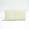 Authenticated Used Bottega Veneta Intrecciato Unisex Leather Long Wallet (bi-fold) Off-white