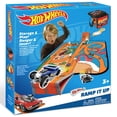 thumbnail image 2 of Tapete de juego y rampa para coche Hot Wheels ZipBin Ramp It Up 21 x 21, 2 of 7
