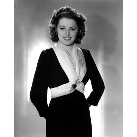 Eleanor Parker Wearing Two Yards Of Chiffon As A Scarf Held In Place By A Large Jeweled Pin 1943 Photo (Best Place To Print Large Photos)