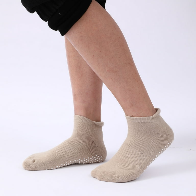 Lolmot Grip Socks for Pilates, Yoga, Hospital, Barre, Cushioned Ankle  Sports Socks Women Cotton Solid Color Non Slip Low Cut Socks