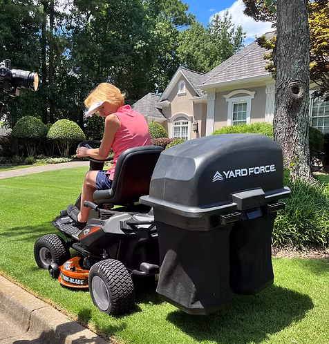 Yard Force YF56vRX-RER38 56V Riding Mower with 38" Steel Deck, 2.5 Acre Range per Charge, USB Charging, Cruise Control & Smart LCD Screen