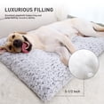 thumbnail image 3 of Cama para perros KSIIA Deluxe, de felpa, lavable para perros grandes, 35 x 23 pulgadas, 3 of 6