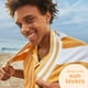 thumbnail image 3 of Protector solar en aerosol Hawaiian Tropic Protective SPF 25 240 ml, 3 of 8