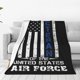 thumbnail image 1 of Manta de franela suave y cálida para veteranos de la Fuerza Aérea de los Estados Unidos, para dormitorio, sala de estar, dormitorio durante toda la temporada, 1 of 5