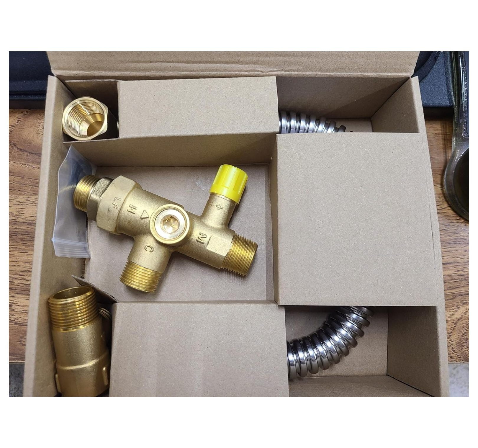 3/4 Inch Booster Water Heater Thermostatic Mixing with Corrugated Hose and temperature gauge, PEX Pipe, PE-RT, CPVC, Copper