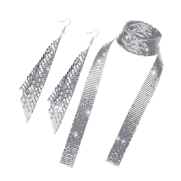 Pendientes largos Zulema con borlas de metal plata