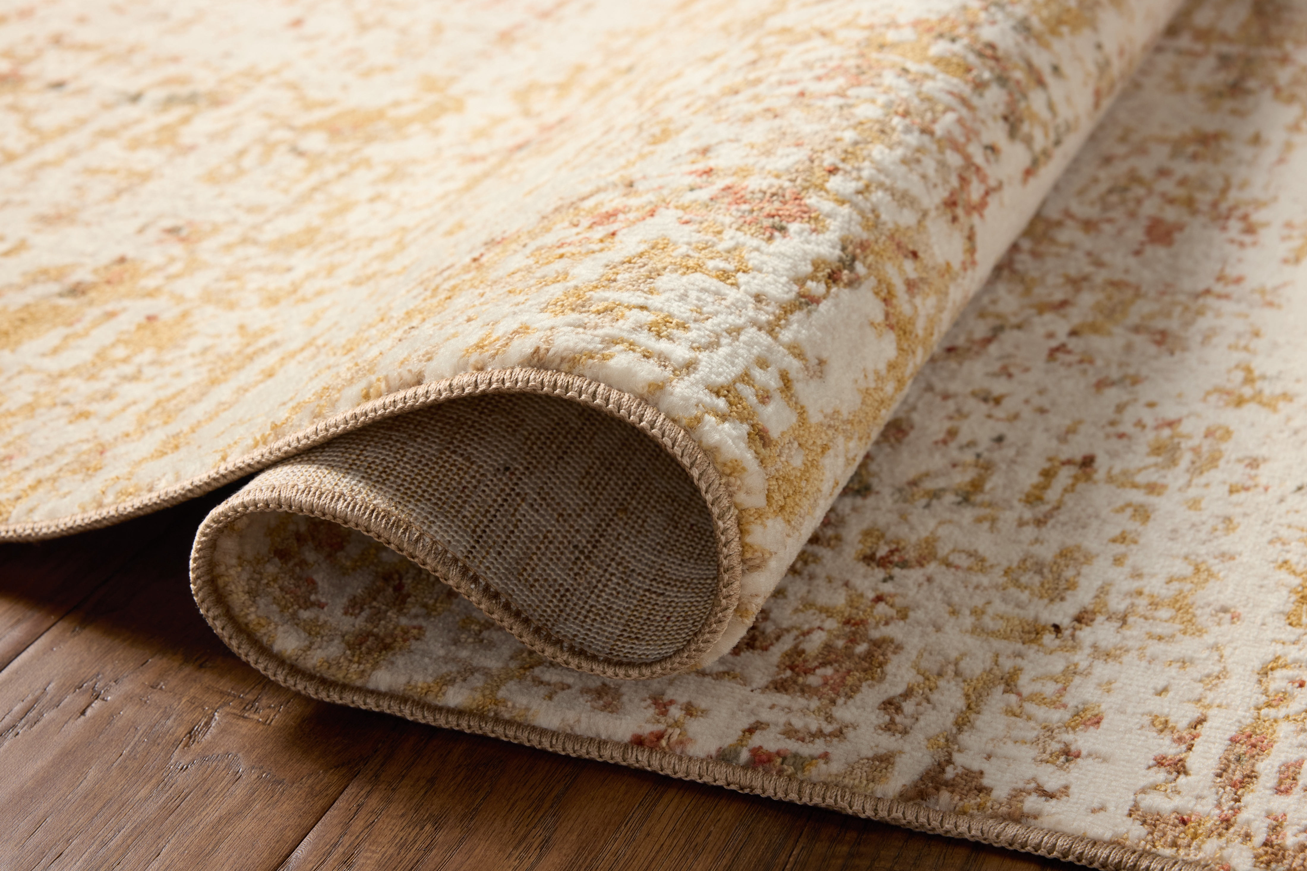 Loloi Nellie Sunset / Pebble 2'-0" x 3'-0" Area Rug