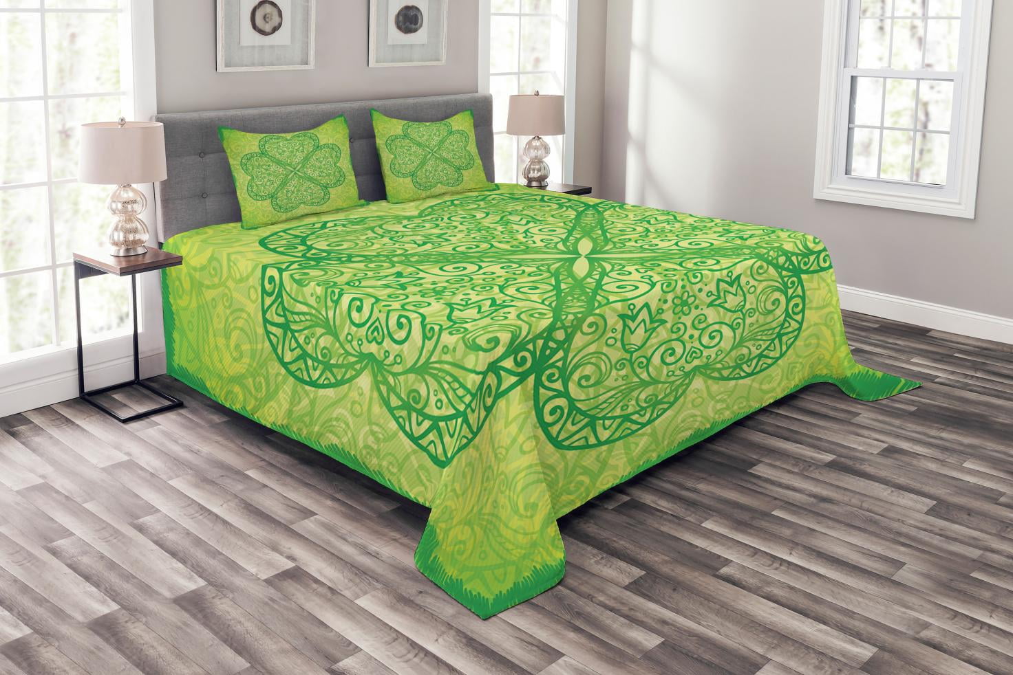 Irish Bedspread Set, Traditional Heart Motifs in Green Tones Monochrome