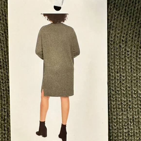 Jessica Simpson Women's Long Sleeve Knit Mini Sweater Dress Green XXL