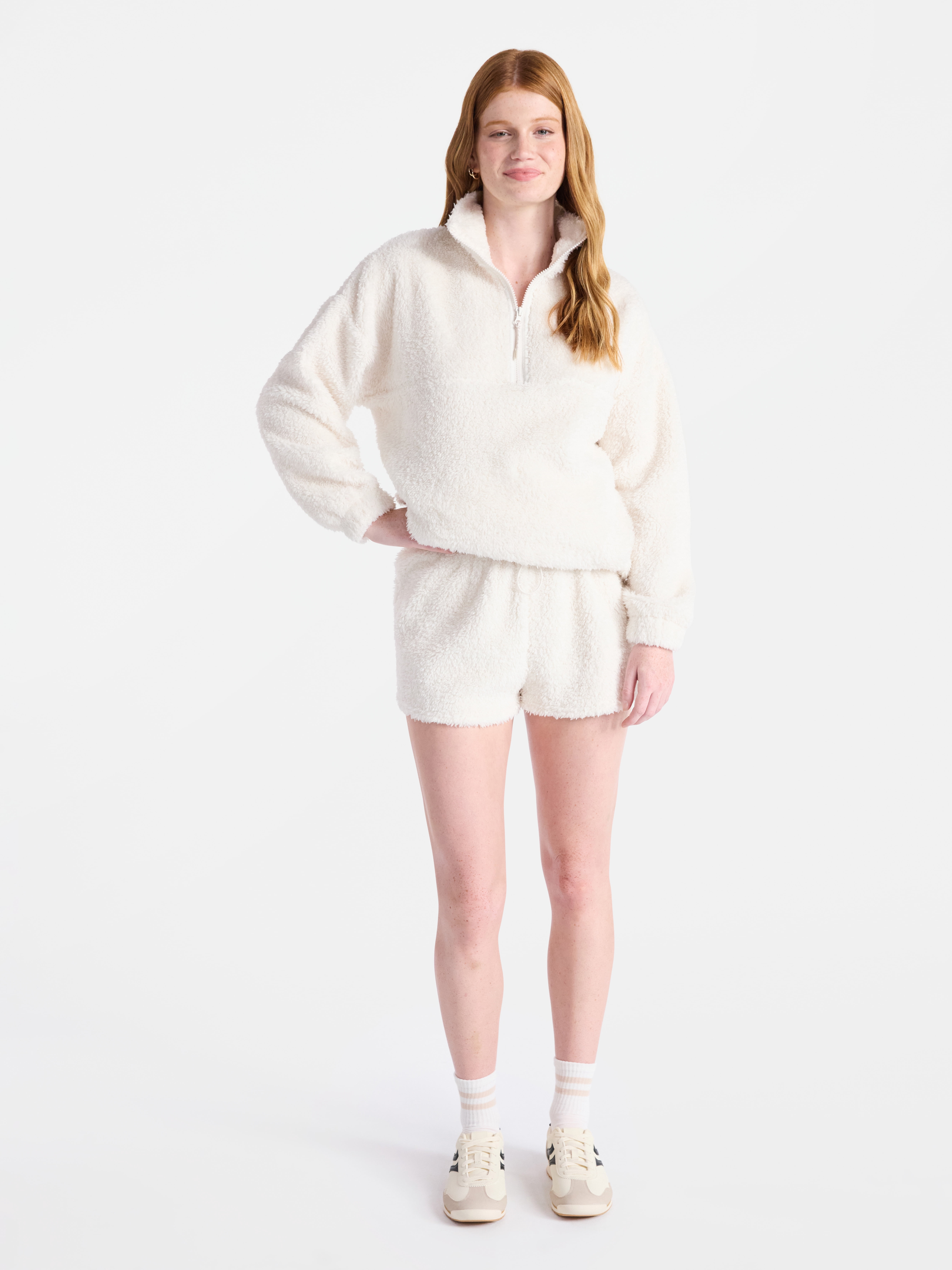 No Boundaries Plush Bungee Cord Shorts, Women's