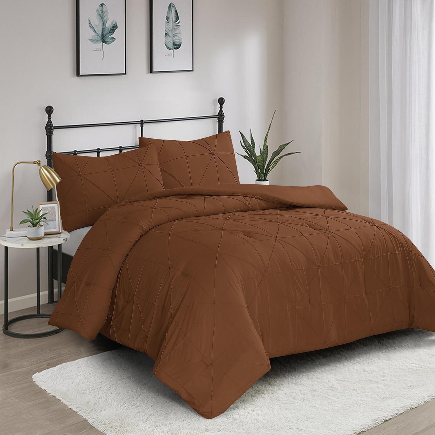 3 Pieces Hartford Pintuck Comforter Set