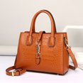 thumbnail image 2 of Bolso bandolera de mano de gran capacidad de cuero nuevo estilo retro europeo y estadounidense para mujer, 2 of 5