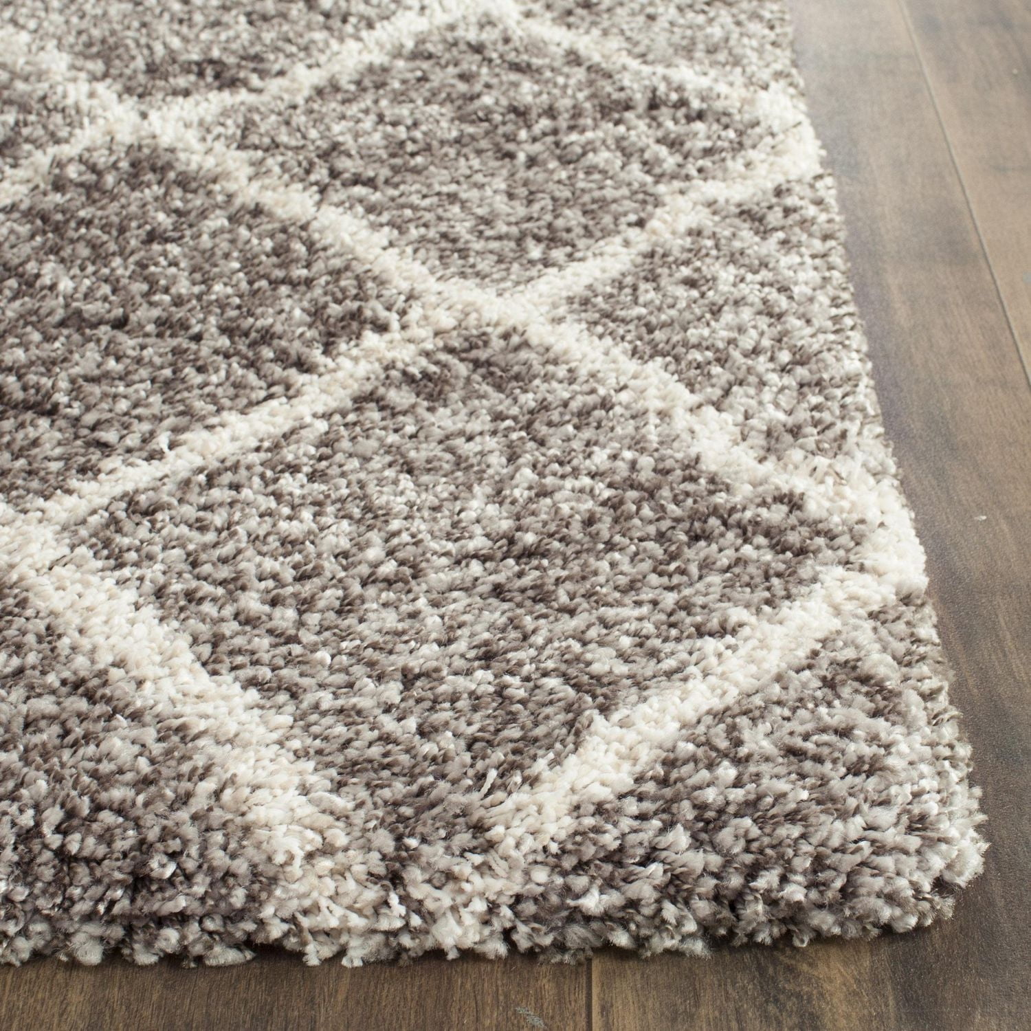 Safavieh Hudson Amias Geometric Shag Area Rug