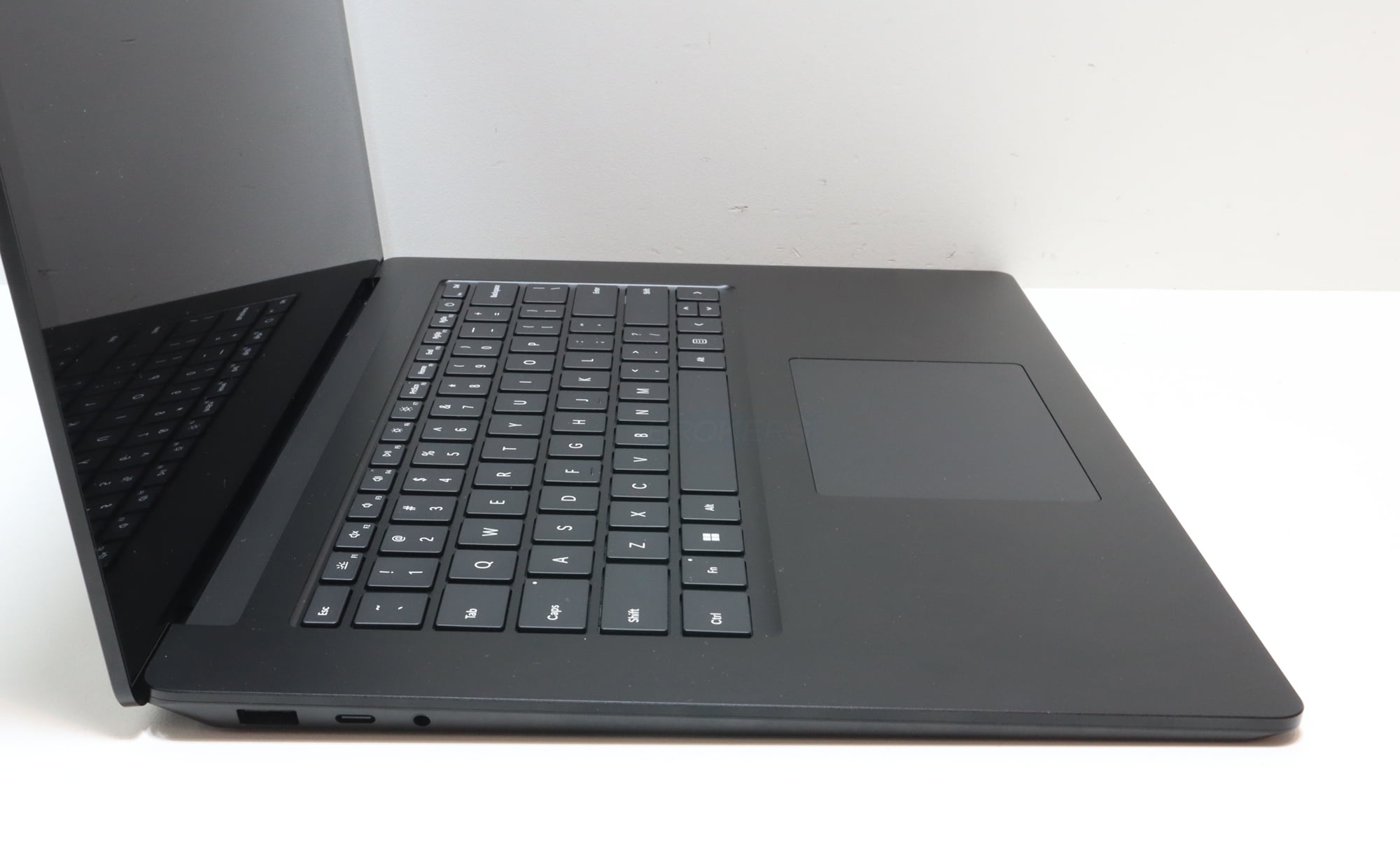 Pre-Owned Microsoft Surface Laptop 5 for Business - Intel Core i7