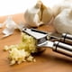 thumbnail image 3 of Matsuzay Prensa de ajo de acero inoxidable, trituradora de ajo para cocina, herramienta de cocina Cocina y Comedor No.01 3 piezas, 3 of 6