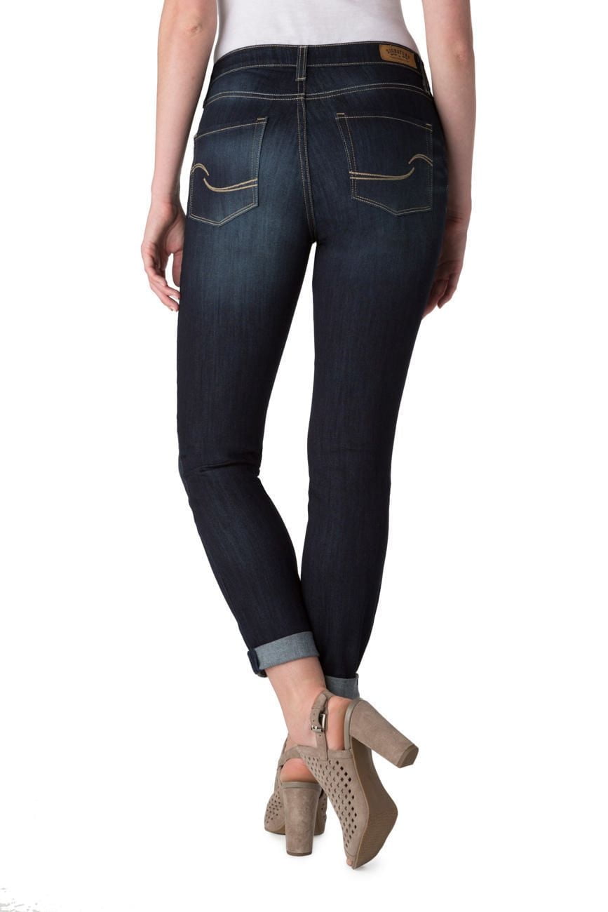 Levi Strauss Signature.™ Women's Modern Slim Cuffed
