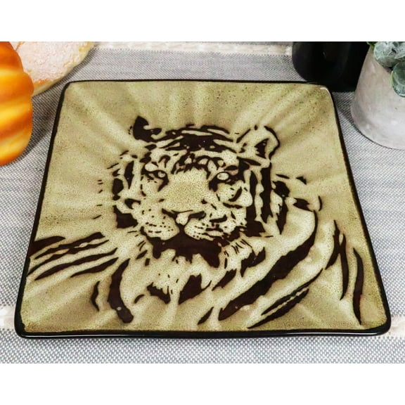 Set Of 2 Rainforest Apex Predator Jungle Eye Of The Tiger Appetizer Salad Plates