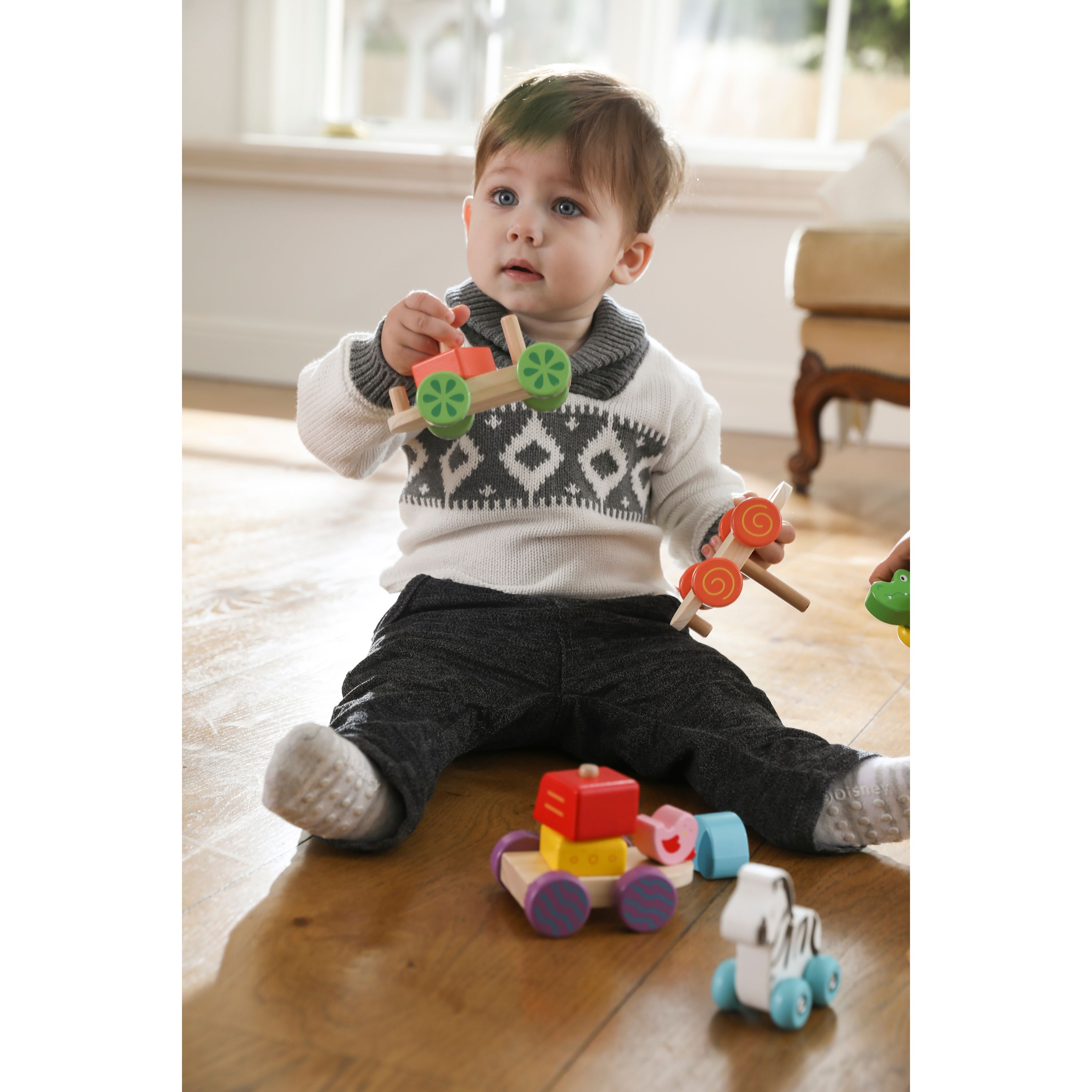 Edushape Happy Zoo Train Stacking Game