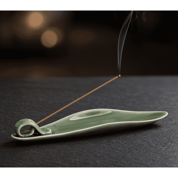 Wuxiuli Green Porcelain Leaf Incense Holder with Ash Catcher