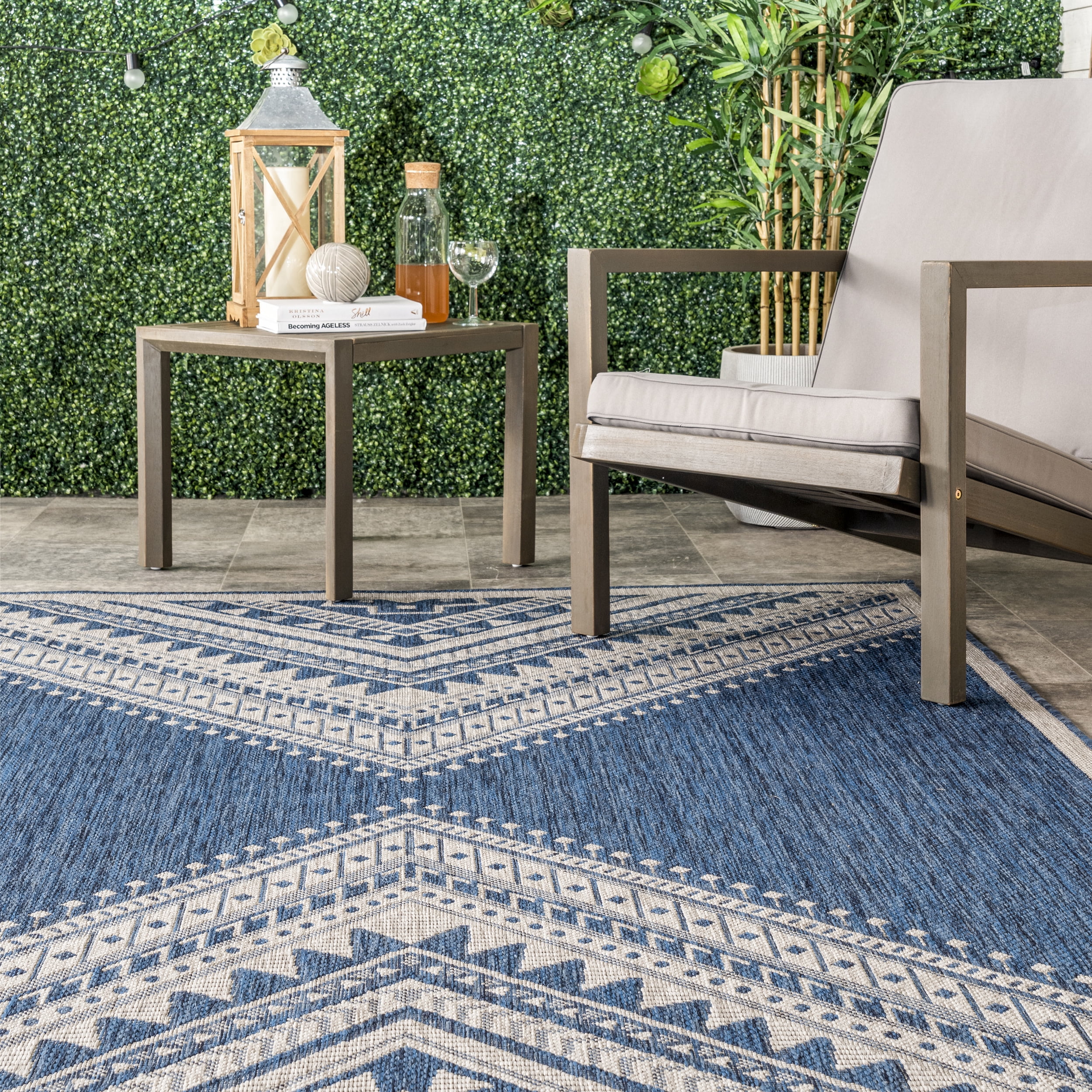 nuLOOM Landry Aztec Indoor/Outdoor Area Rug, 6' 7" x 9', Blue