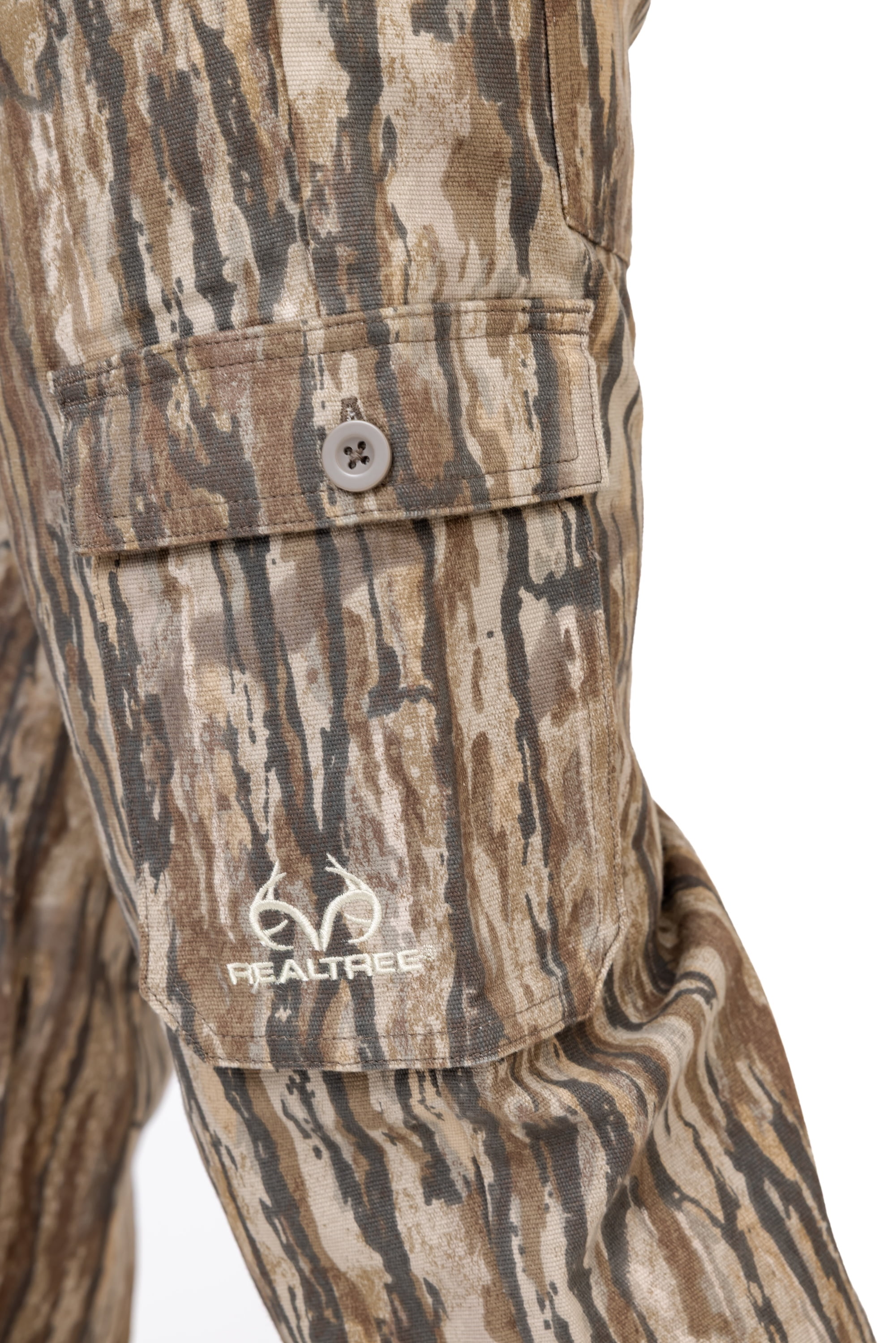 Realtree Men’s 6-Pocket Cargo Camo Hunting Pants , Regular Fit, Straight Leg, Camo Pants for Outdoor, Hiking Wear | S-4X