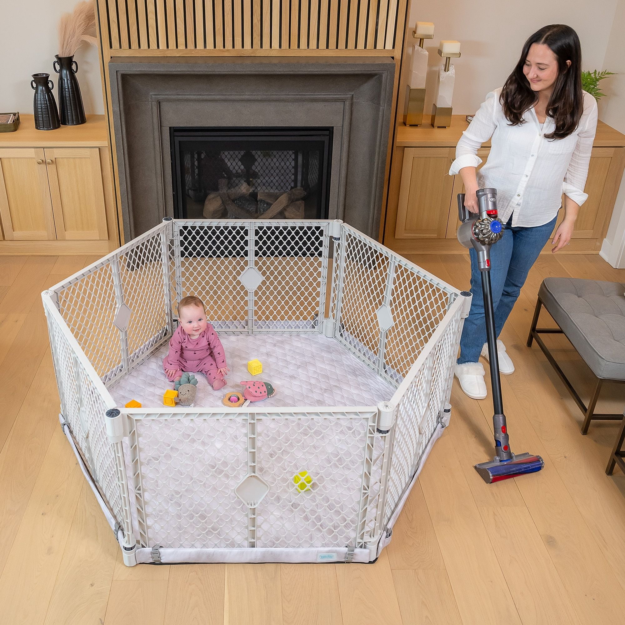 Toddleroo by North States 6-Panel Superyard Nook with SecureMat, Hexagon Clouds, White