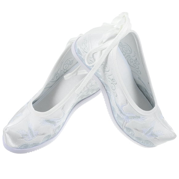 1 Pair National Wind Style Shoes With Uplifted Toe For Women Daily Wear
