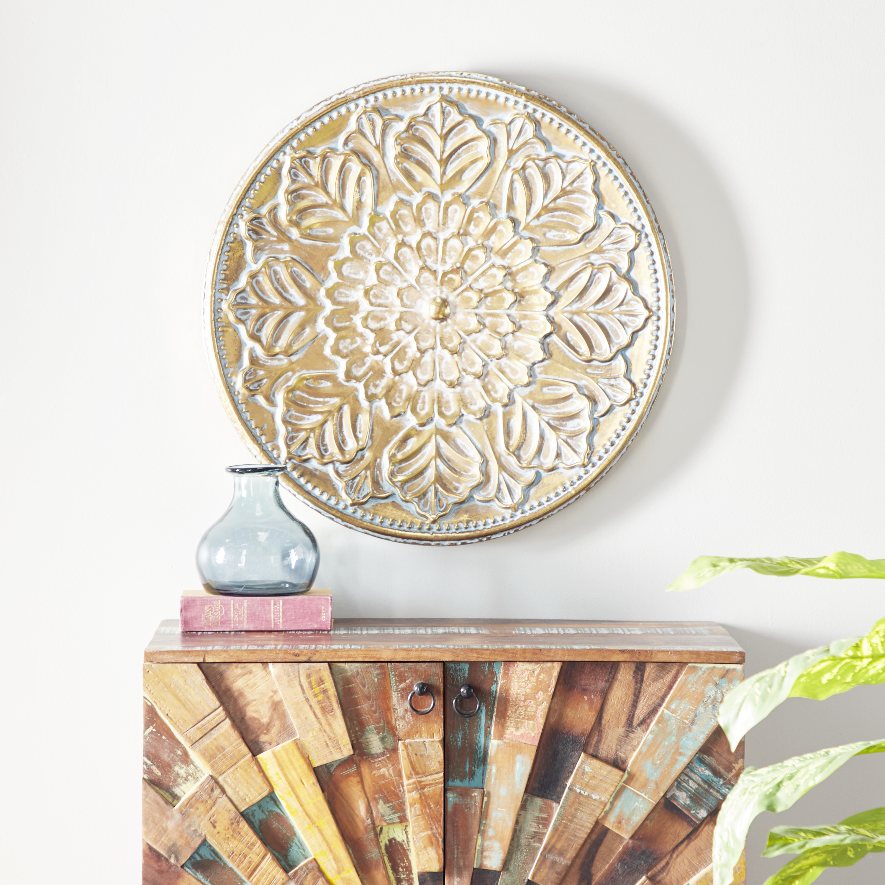 Metal Plate Wall Decor: Your Guide to Awesome Walls