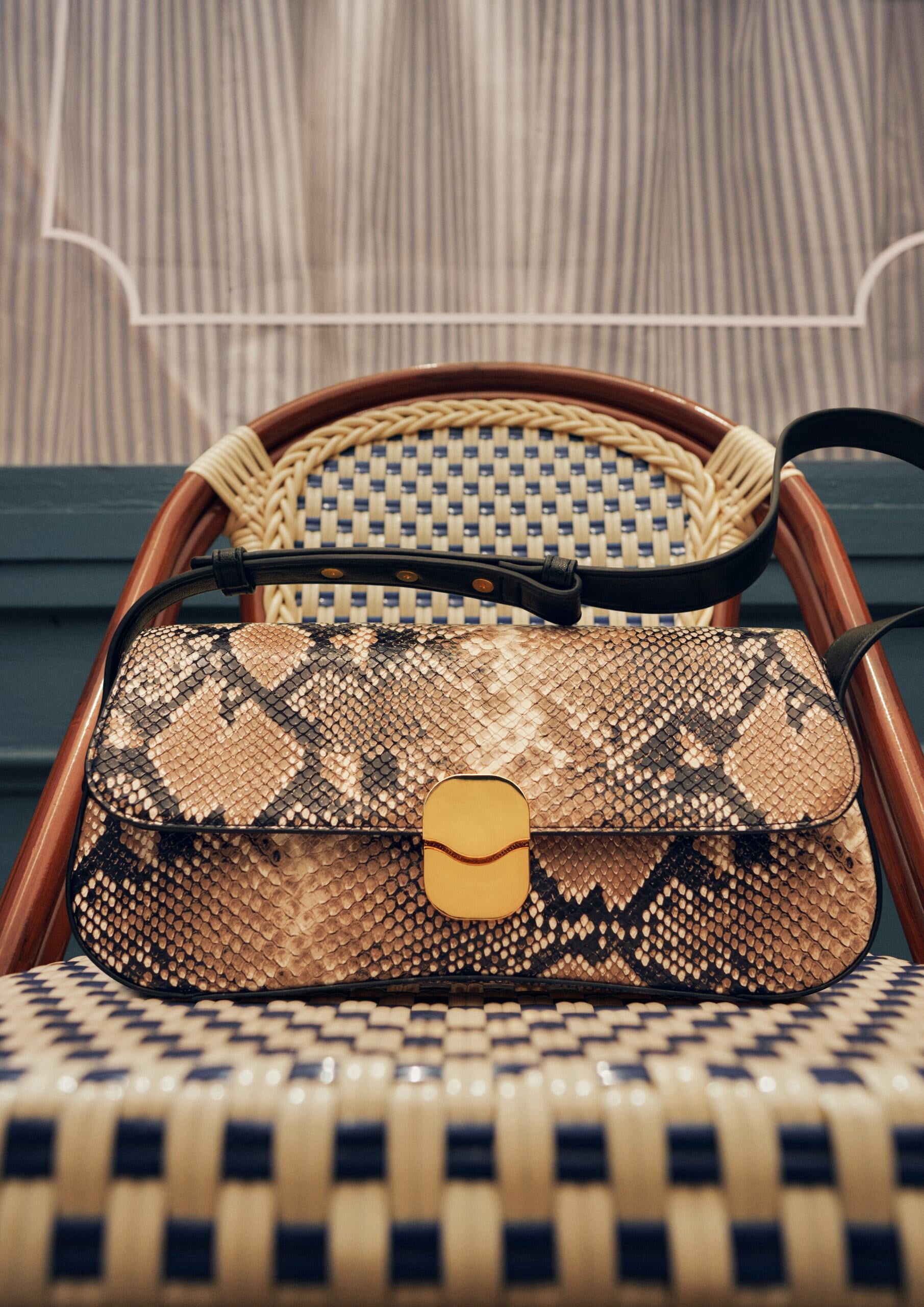 Time & Tru Goldie Shoulder Bag, Snake