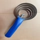thumbnail image 4 of Peine de curry de 4 anillos Strade Fareast Limited cepillo para caballos Azul, 4 of 8