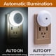 thumbnail image 4 of Mini luz nocturna LED, enchufable, sensor de anochecer a amanecer, compacta, ideal para dormitorio, baño, guardería, pasillo, cocina 1,23 cp, 4 of 6