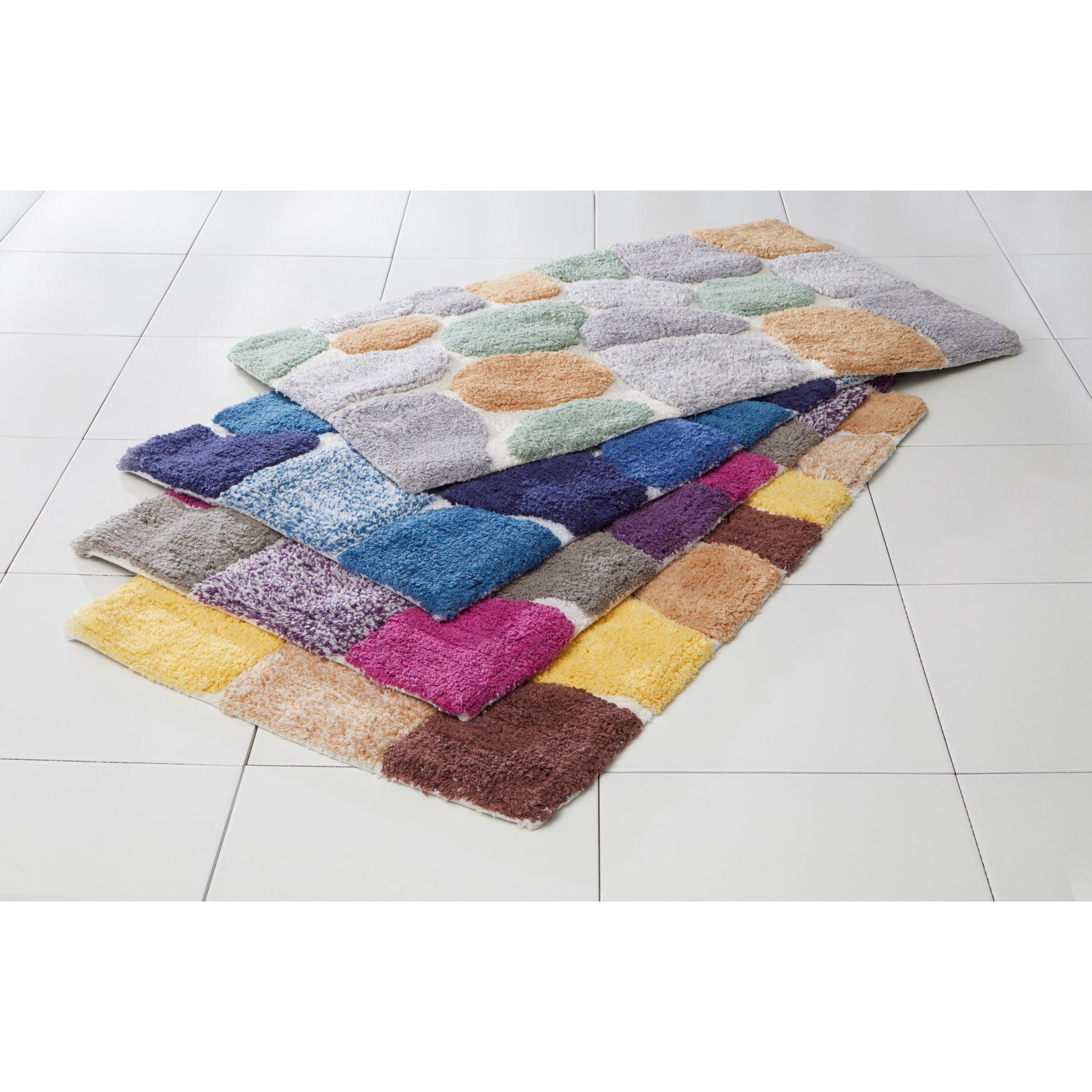 BrylaneHome Pebbles Bath Mat