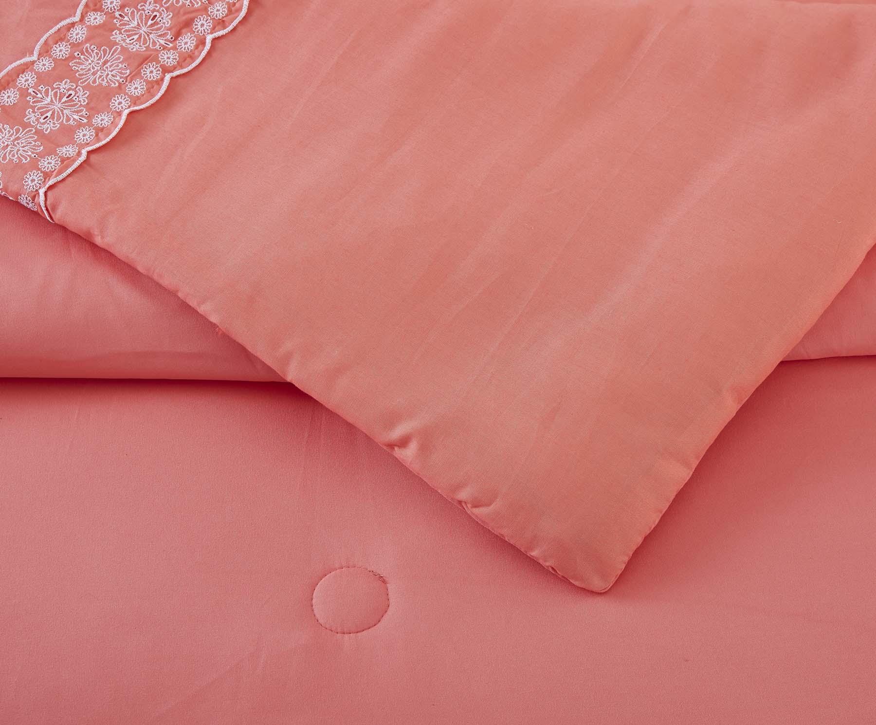 The Pioneer Woman Coral Cotton Eyelet 4-Piece Comforter Set, Full / Queen - image 2 of 9