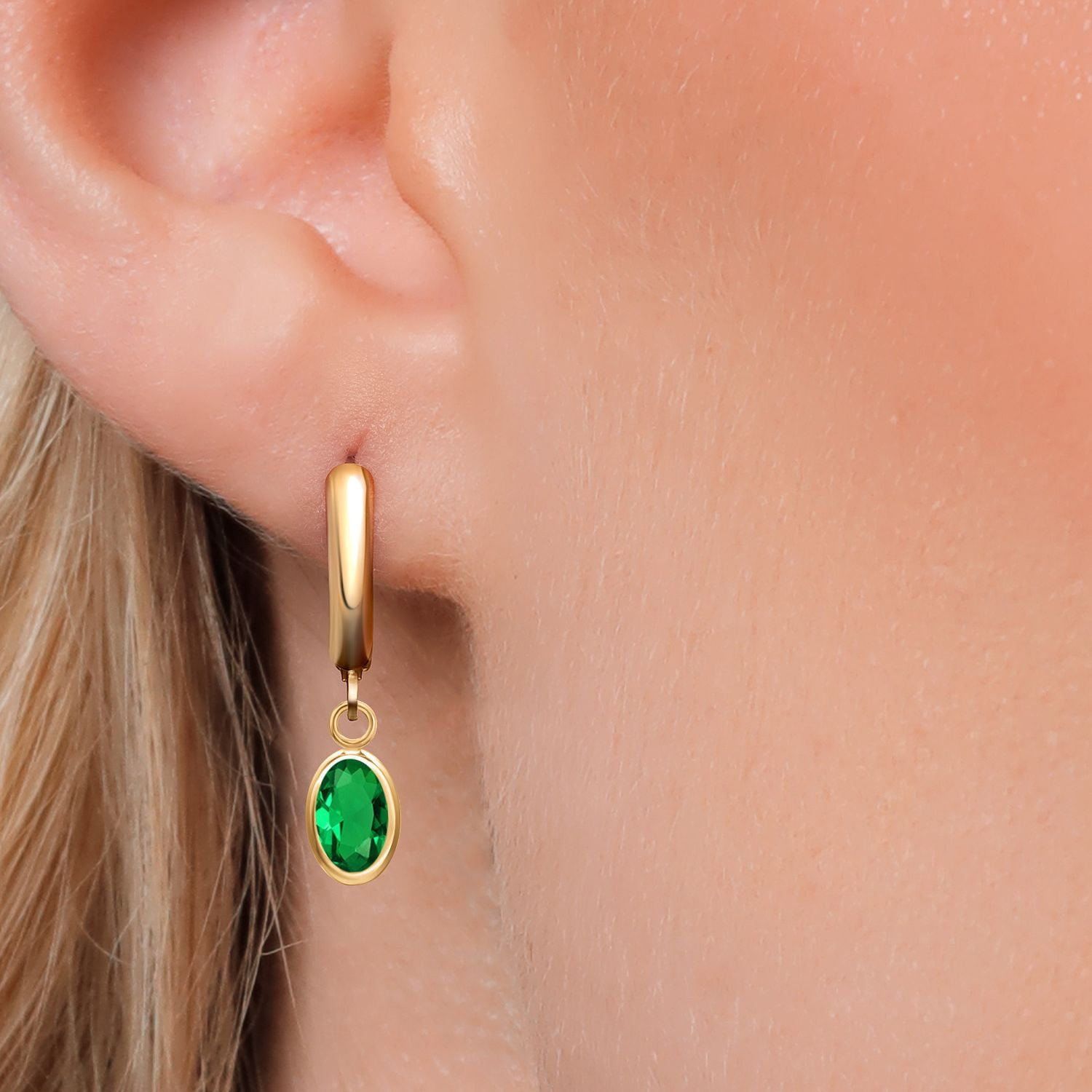 Gem Stone King 14K Yellow Gold Green Created Emerald Earrings for Women | 1.2 Cttw | Gemstone Birthstone | Oval 7X5MM | Fine Jewelry Gifts for Women Mom Wife Her