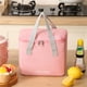thumbnail image 5 of Bolsa térmica bento con correa ajustable, bolsa térmica a prueba de fugas para comidas escolares y de trabajo, bolsa de picnic portátil con aislamiento térmico Aestivo | Rosa | AESTIVO, 5 of 7