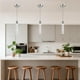 thumbnail image 2 of Paquete de 3 lámparas colgantes Esfos Kitchen Island con burbuja de cristal, 2 of 9