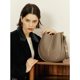 thumbnail image 3 of Bolso de cuero suave para mujer, doble capa de piel de vaca, ligero, de lujo, nueva moda, gran capacidad, un hombro tipo bandolera, 2024, 3 of 4