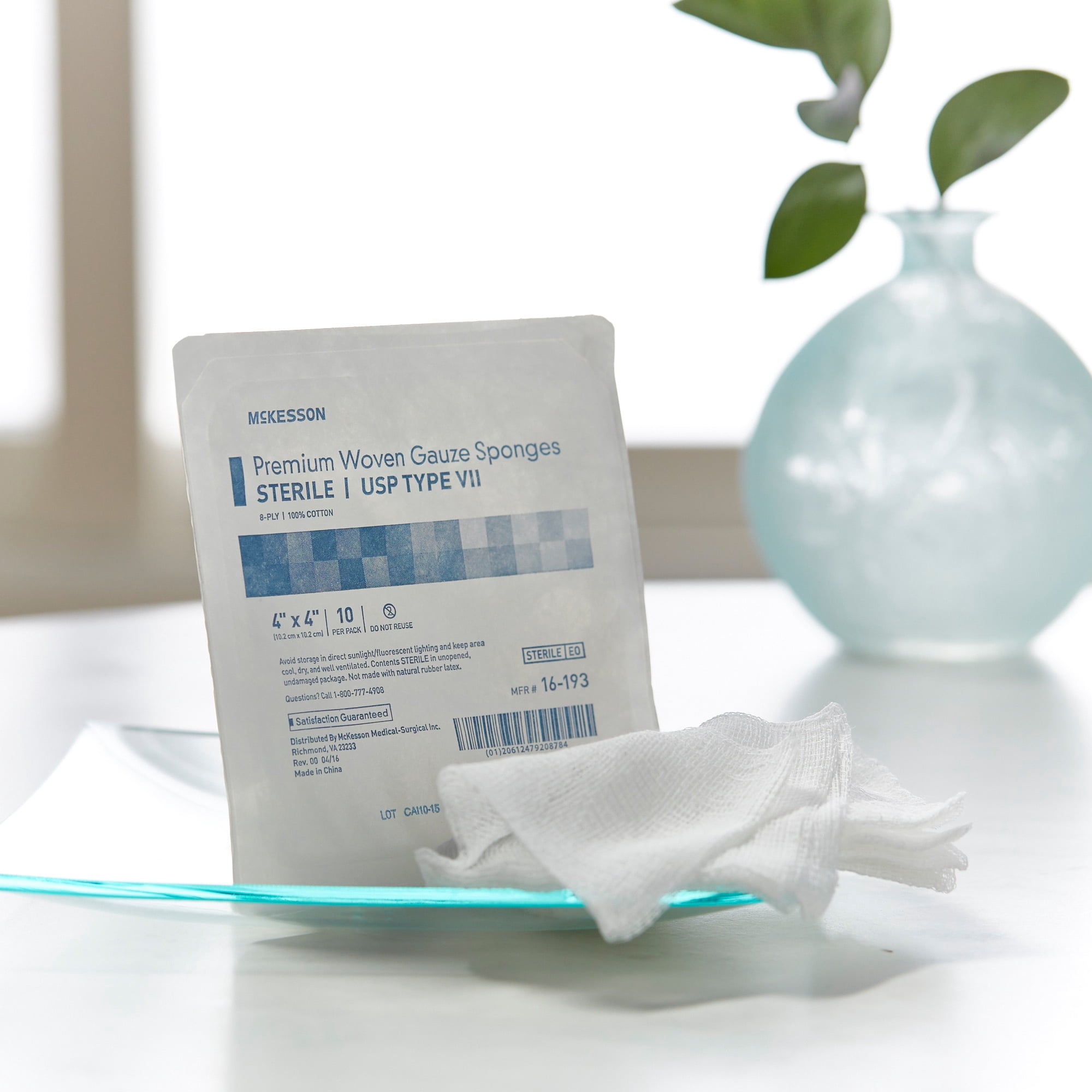 McKesson Premium Woven Gauze Sponges, 8-Ply - Sterile, 4 in x 4 in, 10 per Pack, 128 Packs, 1280 Total
