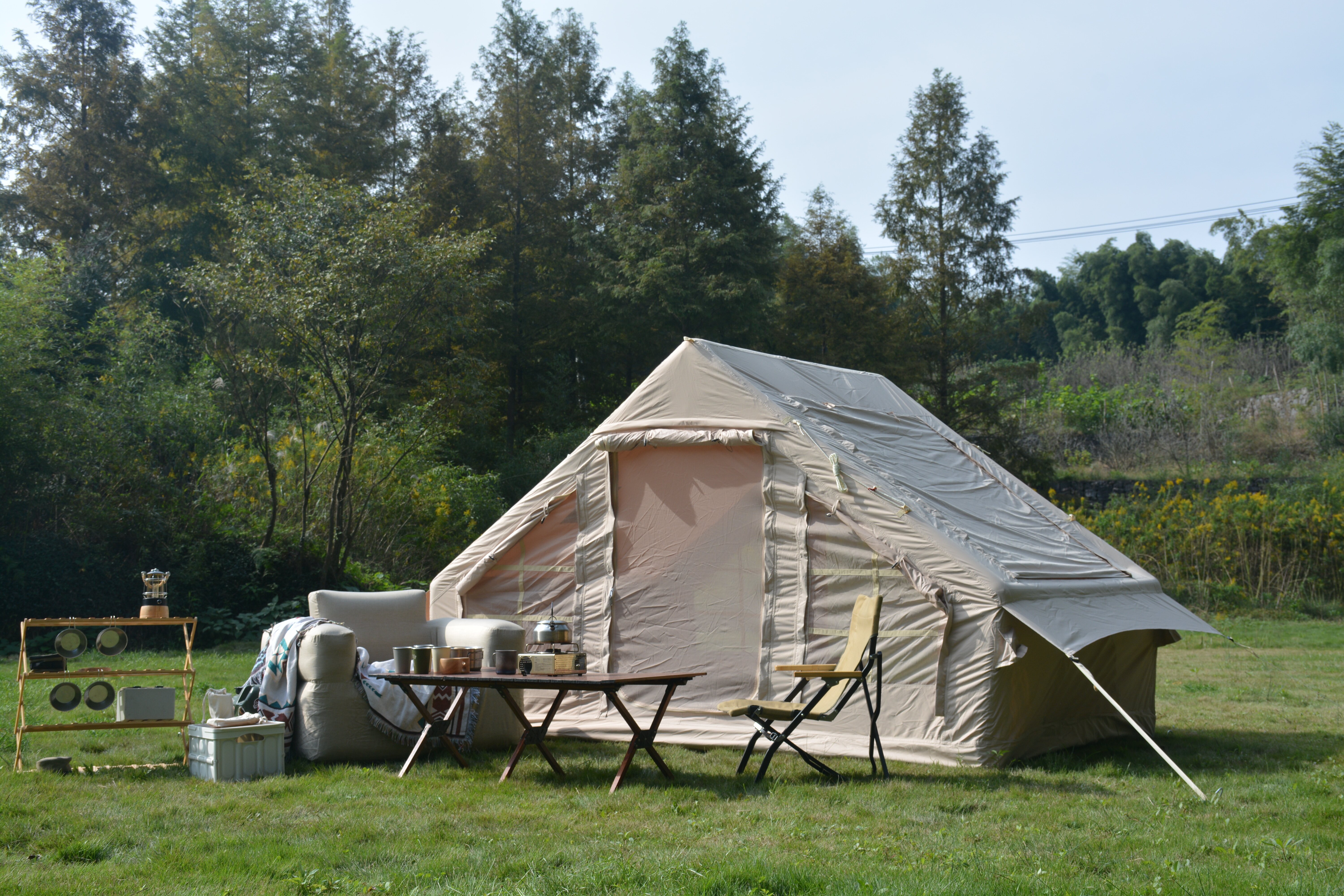 iCapeson 4-6 Person Hot Tent with Stove Jack, 5-Min Easy Setup Inflatable Glamping Tent, All-Season Waterproof Windproof Blow Up Air Tent, High-Performance 300D Fabric (Beige)