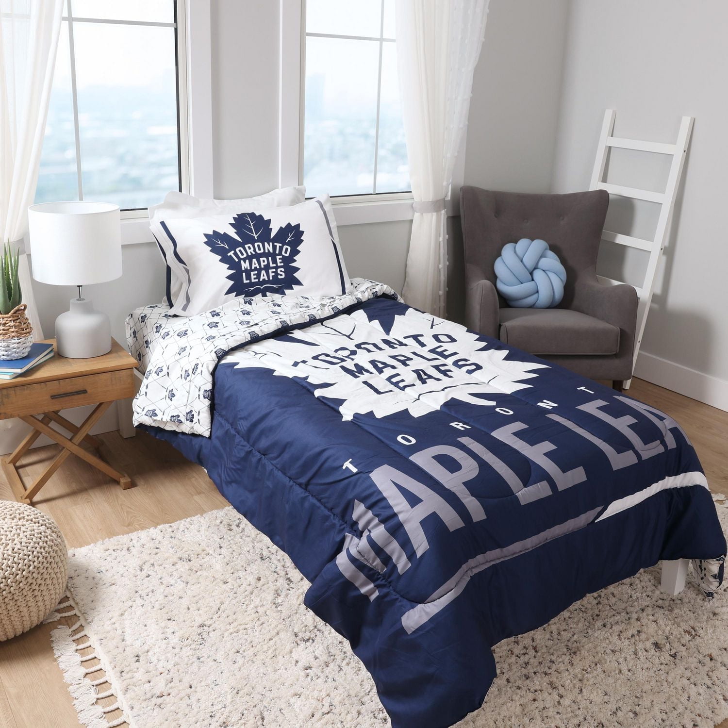 NHL Toronto Maple Leafs Twin 4-Piece Bedding Set