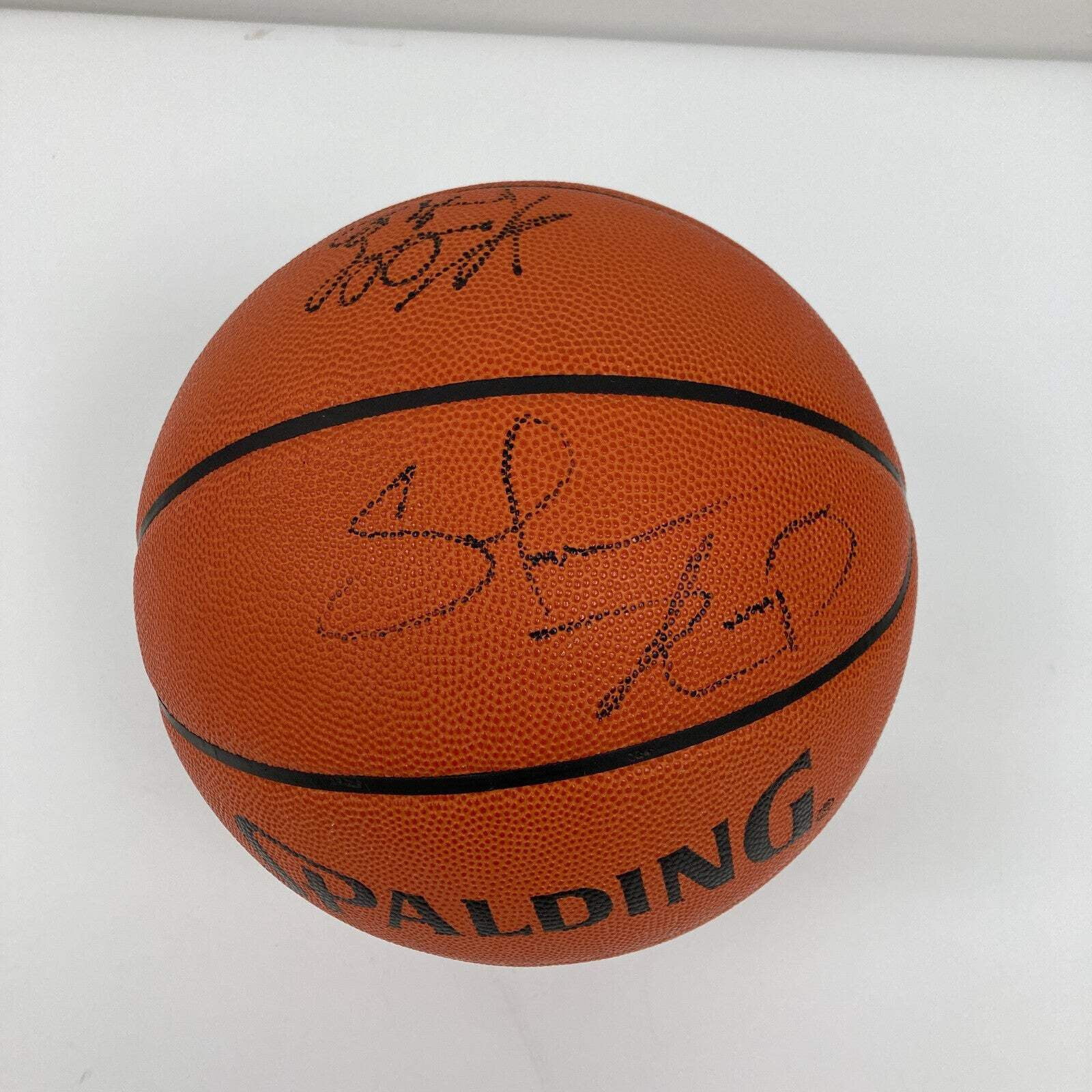 1993-94 Seattle SuperSonics Official Spalding Game Basketball Shawn Kemp Beckett