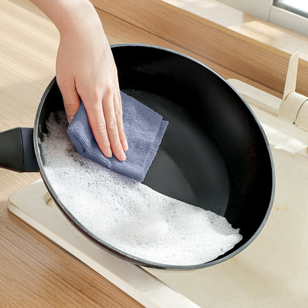 BeforeyaynReusable Microfiber Cleaning And Drying Wipes With Dispenser Box, Pack Of 20