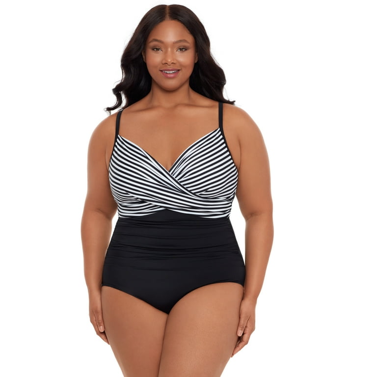 Embrace Your Curves™ by Miracle Brands® Women's and Plus Everleigh One  Piece Swimsuit 